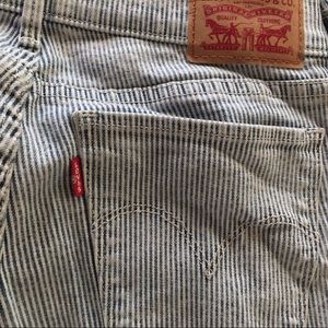 Levi’s 710 striped super skinny jeans